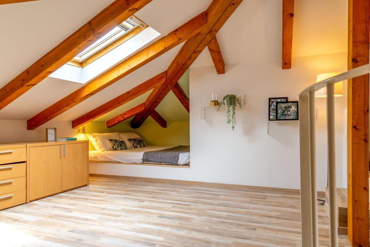 80m² 3 slaapkamer, 3 privé badkamer Appartement in Trieste stadscentrum Buitenkant foto