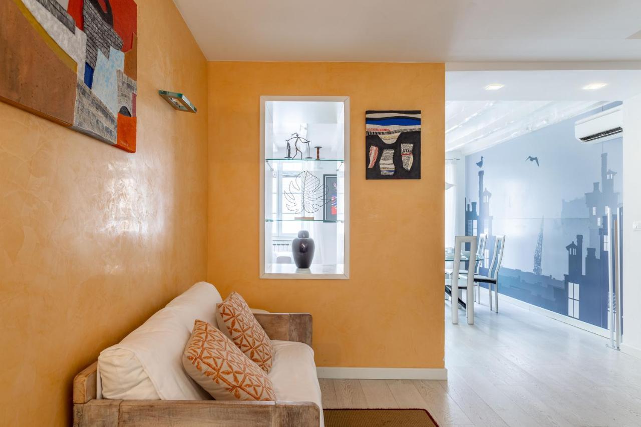 80m² 3 slaapkamer, 3 privé badkamer Appartement in Trieste stadscentrum Buitenkant foto
