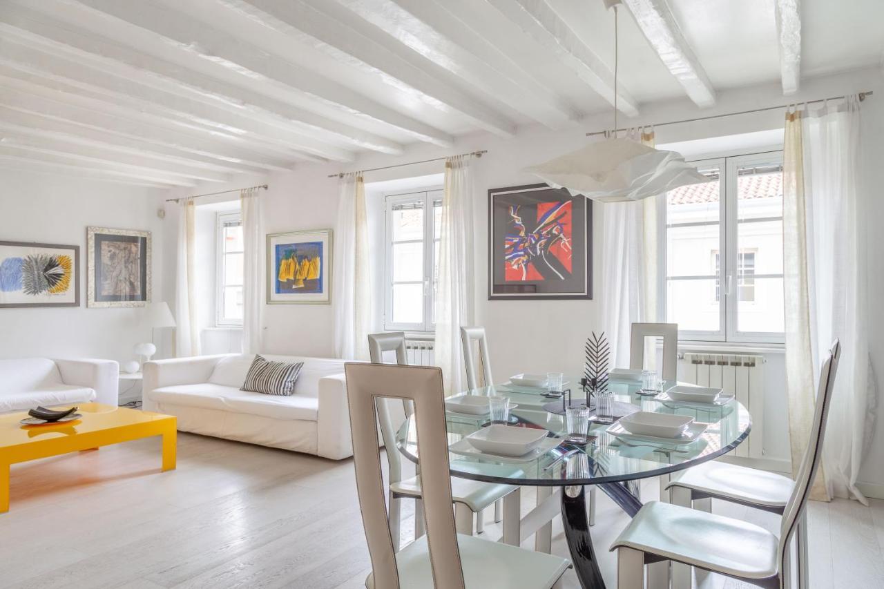 80m² 3 slaapkamer, 3 privé badkamer Appartement in Trieste stadscentrum Buitenkant foto